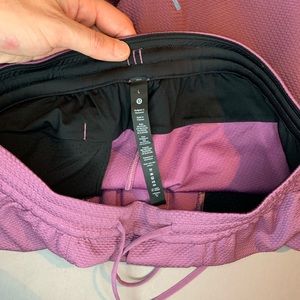 Lululemon lounge shorts size L large purple